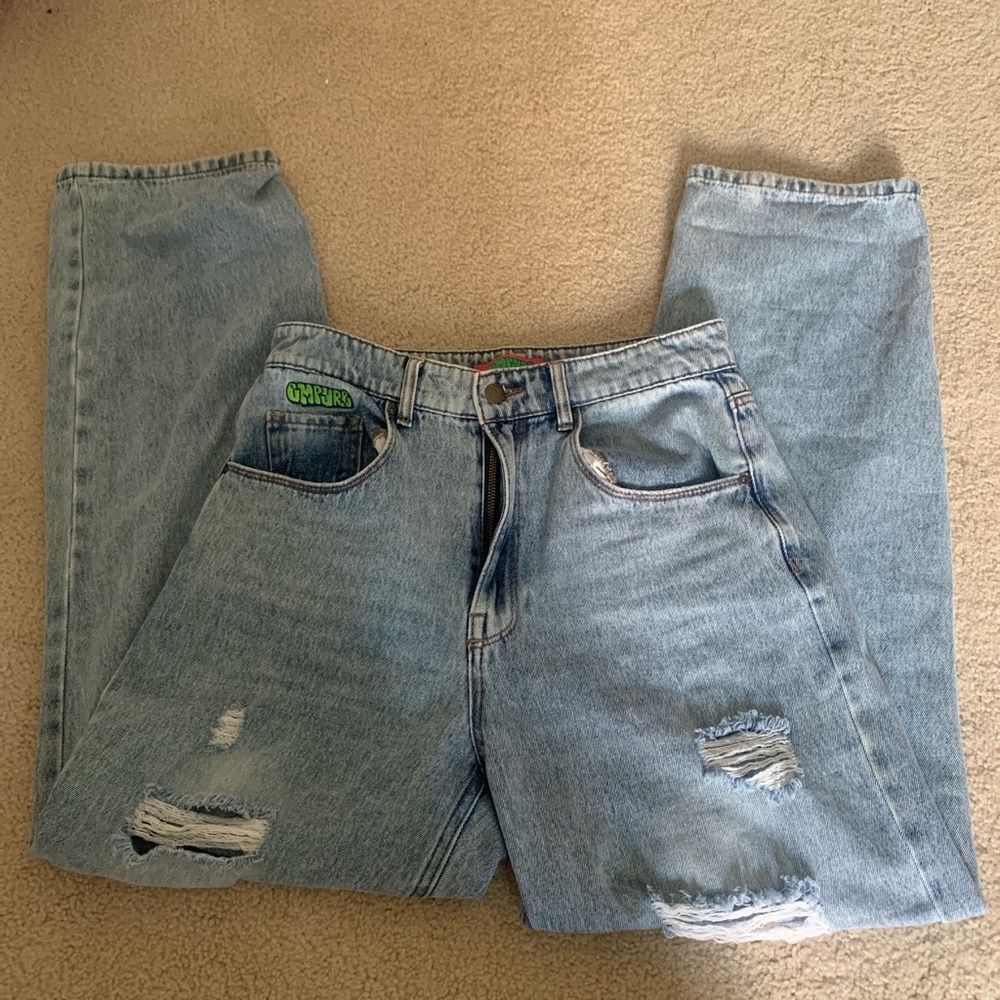 size 7 Empyre ripped jeans from Zumiez. great condition, originally $80!